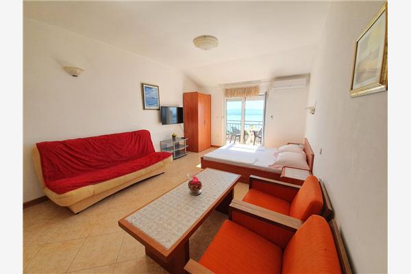 Apartment A2, for 3 persons