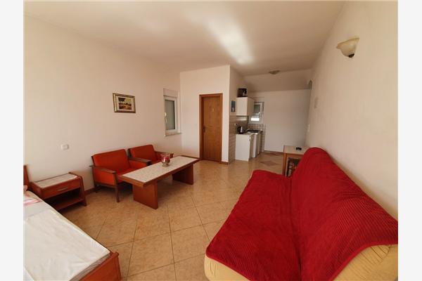 Apartment A2, for 3 persons