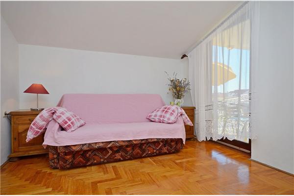 Apartment A4, for 4 persons