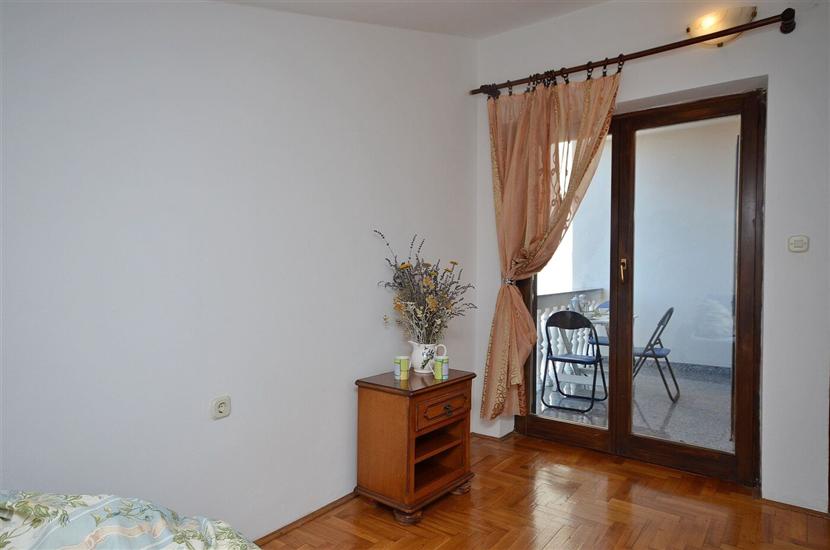 Apartment A4, for 4 persons
