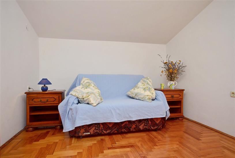 Apartment A4, for 4 persons