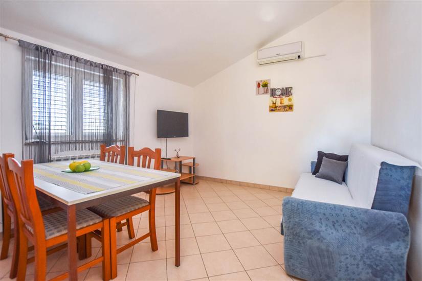 Apartment A2, for 4 persons