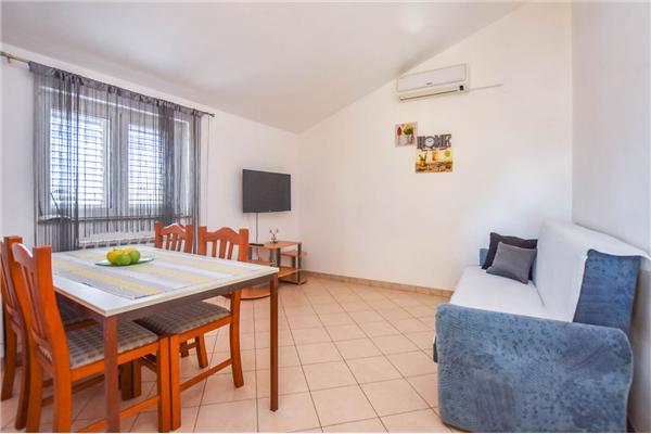 Apartment A2, for 4 persons