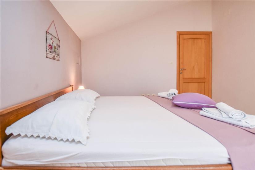 Apartment A3, for 6 persons