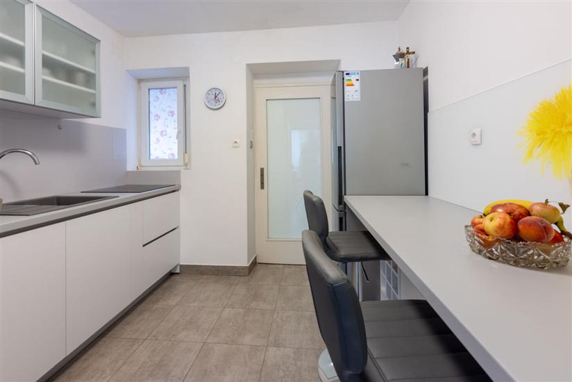 Apartment A2, for 3 persons