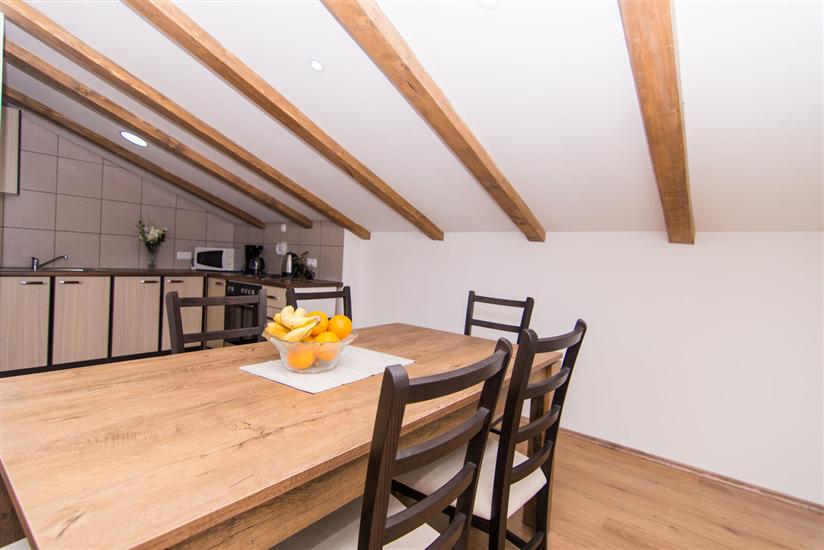 Apartman A2, za 4 osoba/e