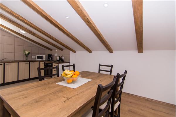 Apartman A2, za 4 osoba/e