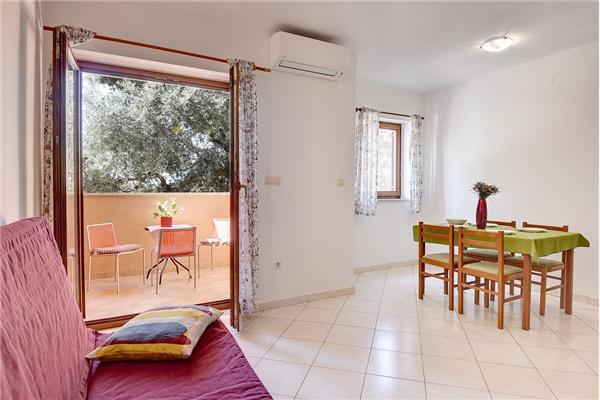 Apartman A4, na 3 osebe