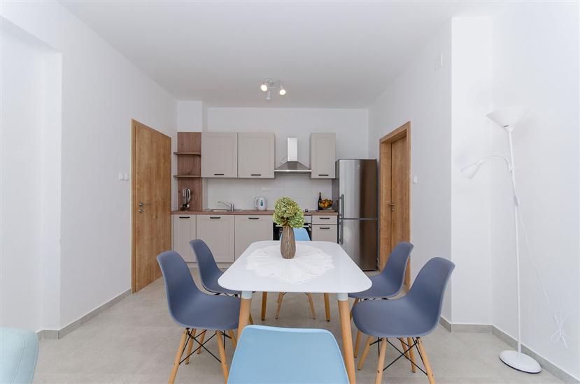 Apartment A2, for 4 persons