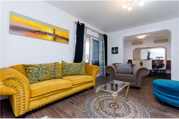 Apartment A1, for 8 persons