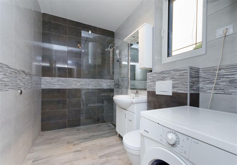 Apartment A1, for 8 persons