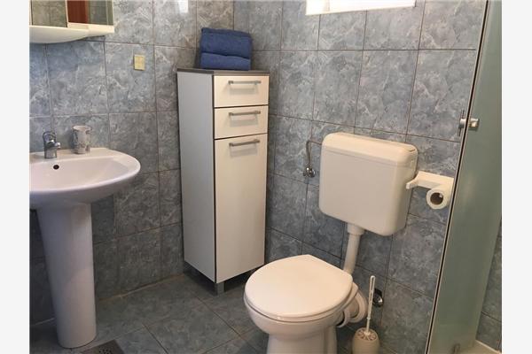 Apartment A1, for 8 persons