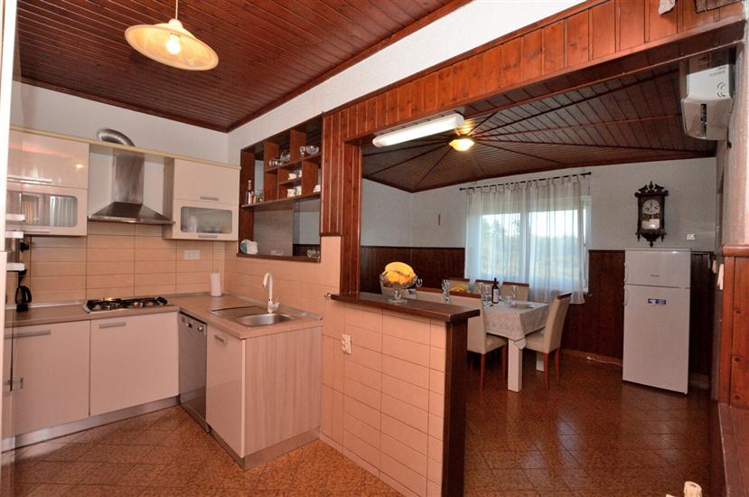 House K1, for 8 persons