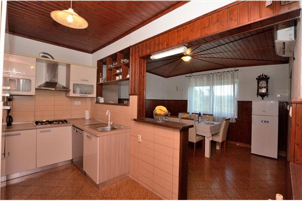 House K1, for 8 persons