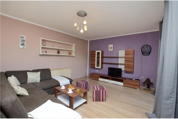 House K1, for 8 persons