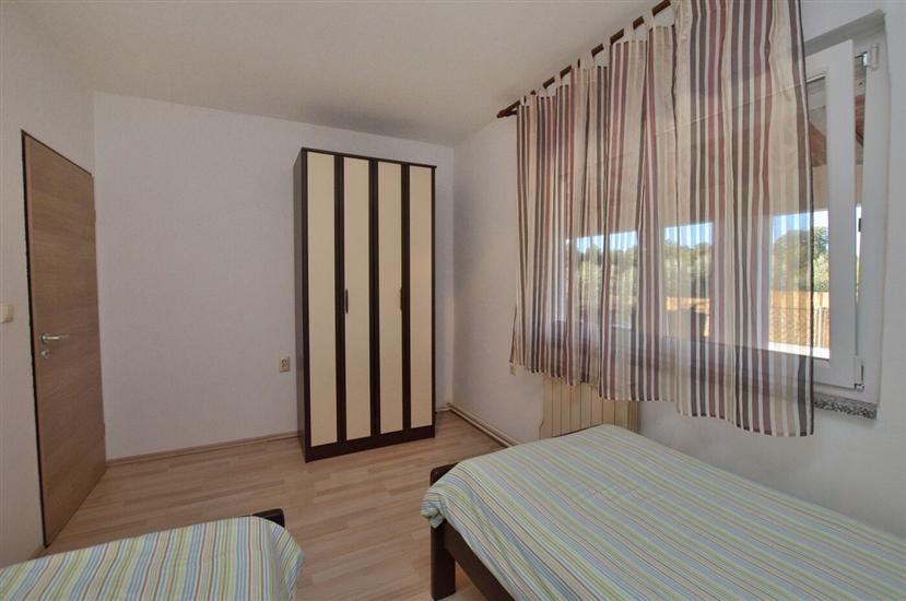 House K1, for 8 persons