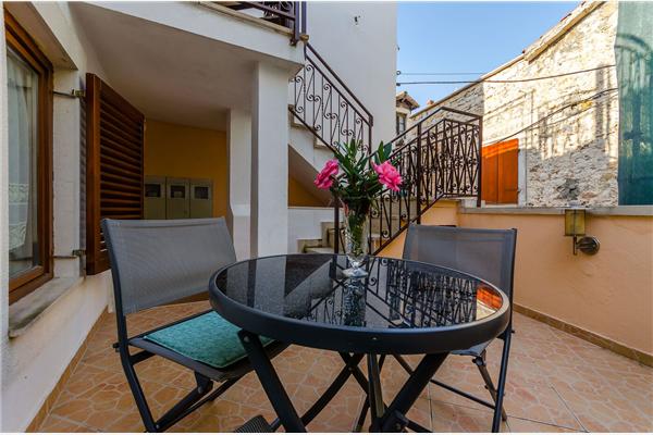 Apartment A1, for 2 persons