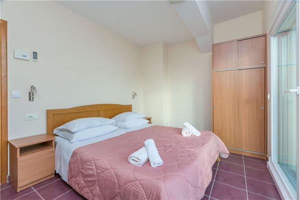 Apartment A8, for 4 persons