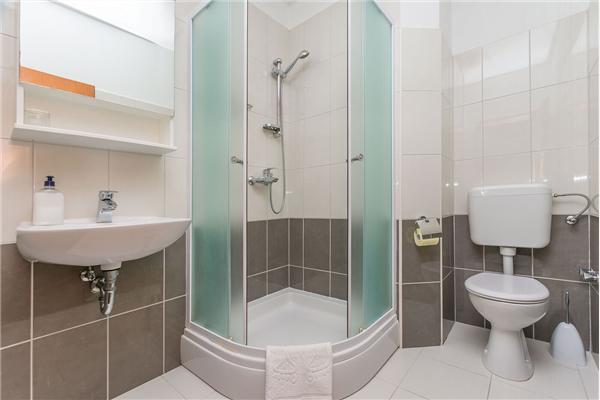 Apartment A8, for 4 persons