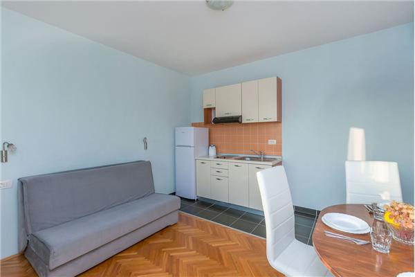 Apartment A8, for 4 persons