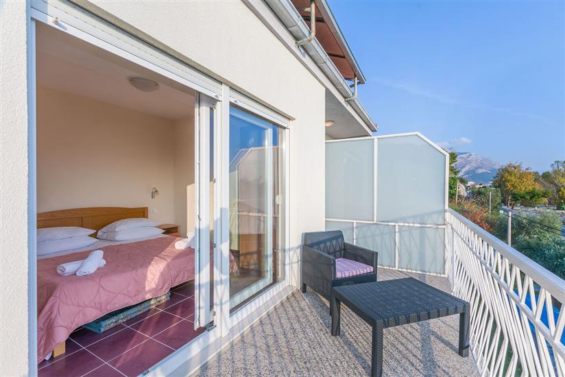 Apartment A8, for 4 persons