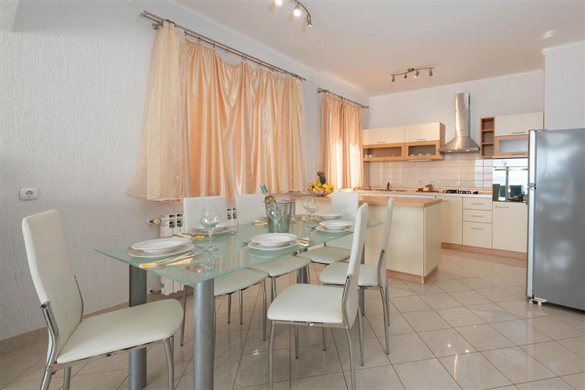 House K1, for 6 persons