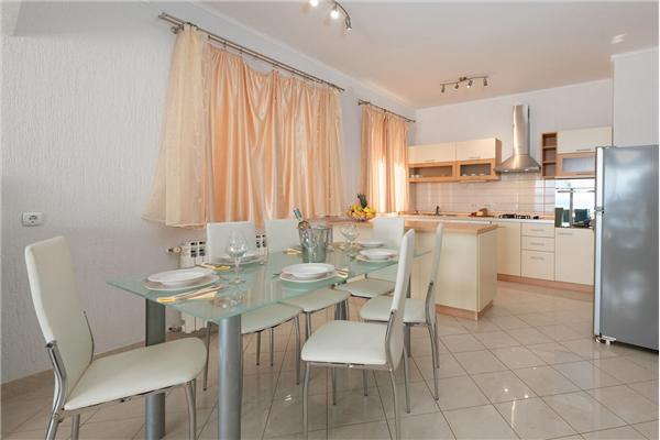 House K1, for 6 persons