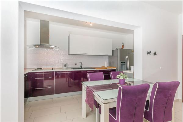 Apartment A1, for 5 persons