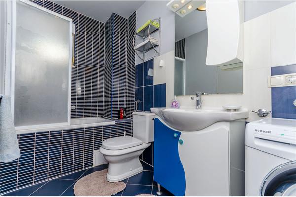 Apartment A1, for 5 persons