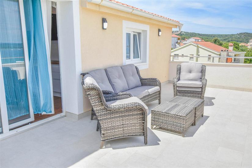 Apartment A1, for 8 persons