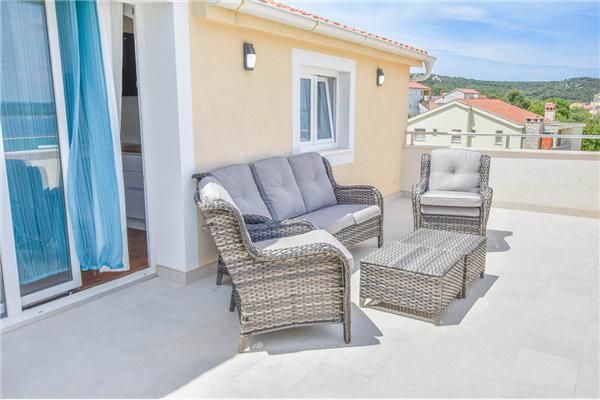 Apartment A1, for 8 persons