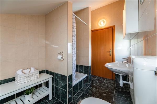 Apartment A4, for 6 persons