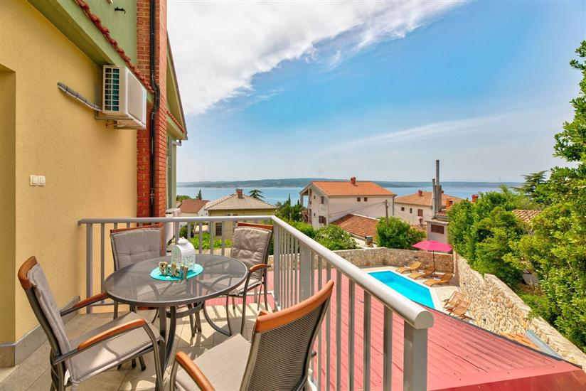 Apartment A5, for 5 persons