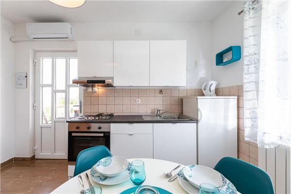 Apartment A5, for 5 persons