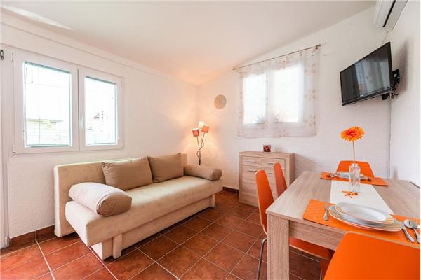 Apartment A6, for 4 persons