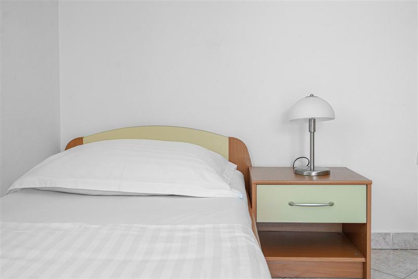 Apartment A6, for 7 persons