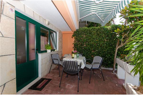 Apartment A4, for 3 persons