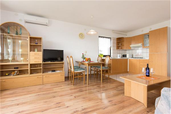Apartment A1, for 4 persons