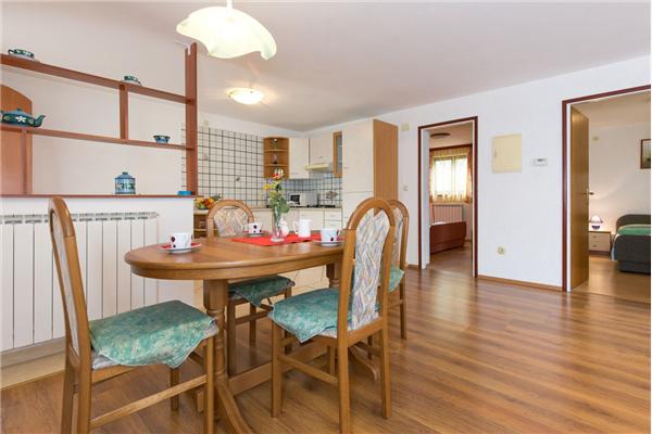 Apartment A3, for 5 persons