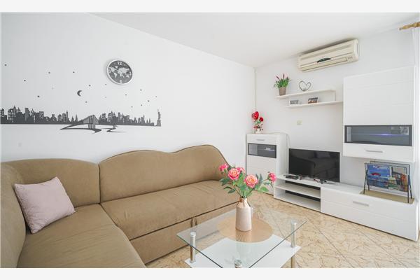 Lägenhet A4, för 6 personer