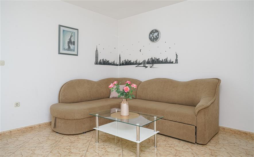 Lägenhet A4, för 6 personer