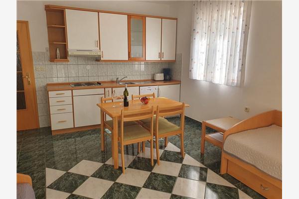 Apartment A1, for 4 persons