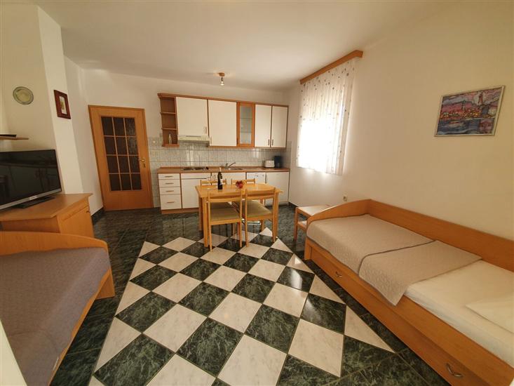 Apartment A1, for 4 persons