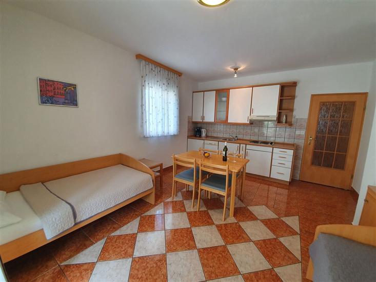 Apartment A3, for 4 persons