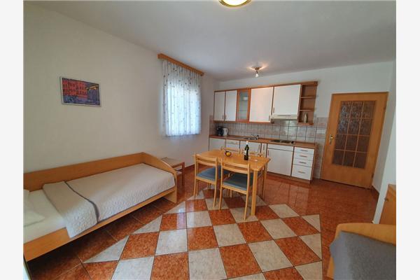 Apartment A3, for 4 persons
