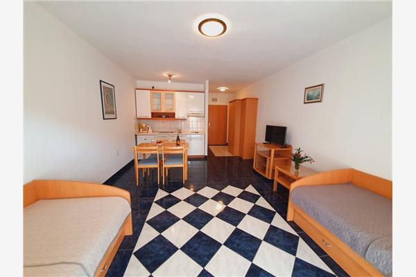 Apartment A5, for 2 persons