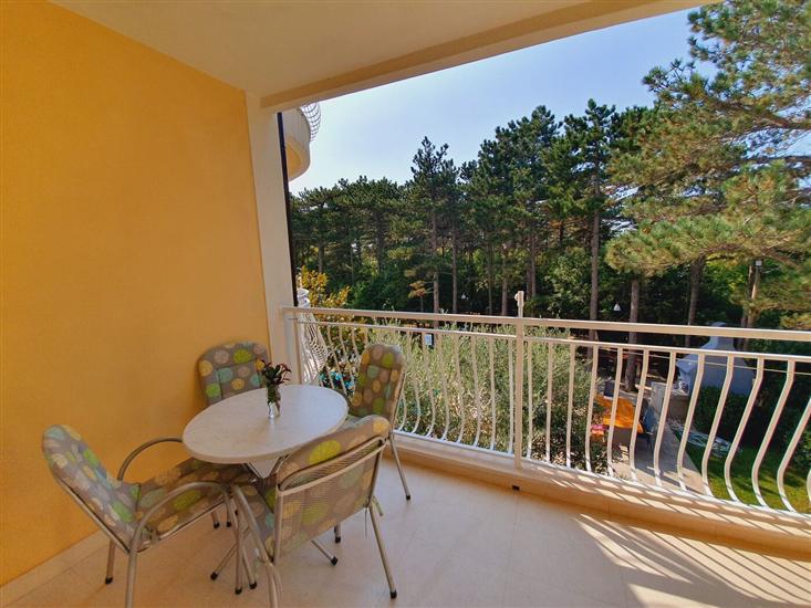 Apartment A6, for 4 persons