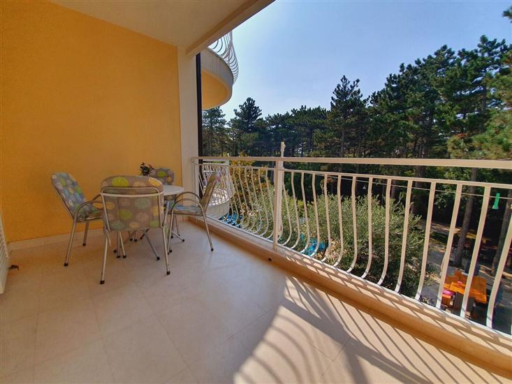 Apartment A6, for 4 persons