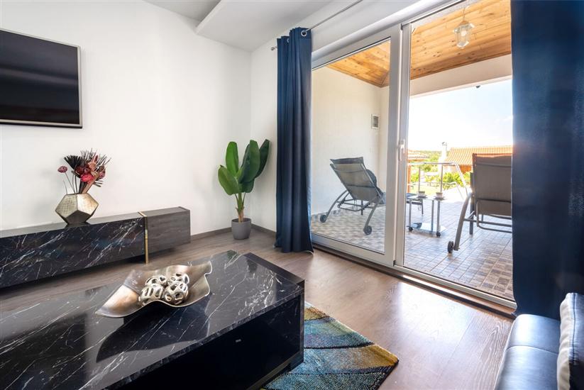 House K1, for 10 persons