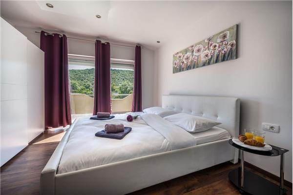 House K1, for 10 persons